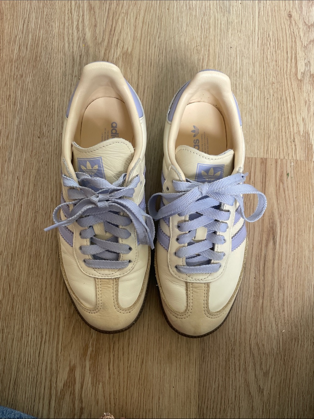 adidas Samba Low-Top Sneakers in Cream and Lavender - Picture 2 of 3